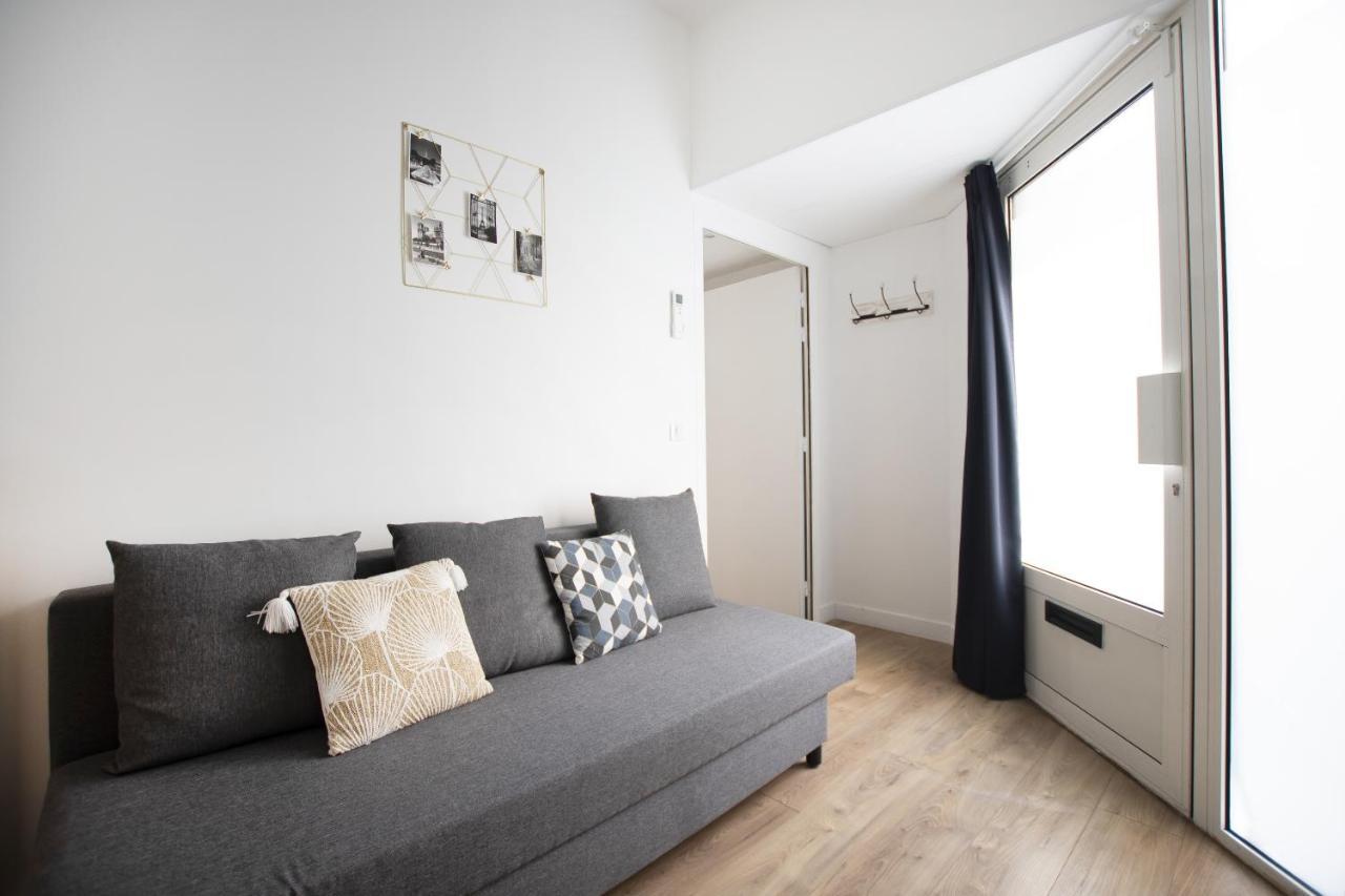 Bel Appartement Idealement Situe - Tour Eiffel Paris Exterior photo